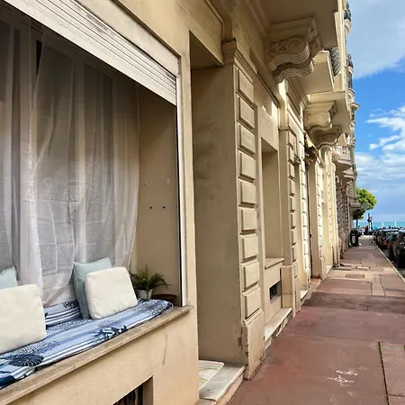 Justloft Triplex Apartment Menton Exterior photo